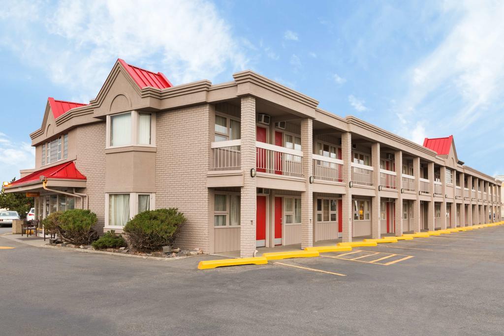 Thriftlodge Calgary North Экстерьер фото